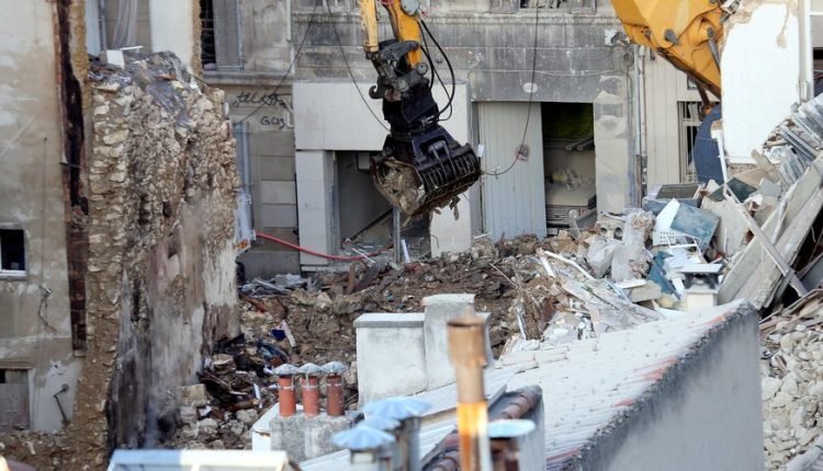 Le nombre de morts suite à l'effondrement d'un immeuble à Marseille s'élève désormais à six