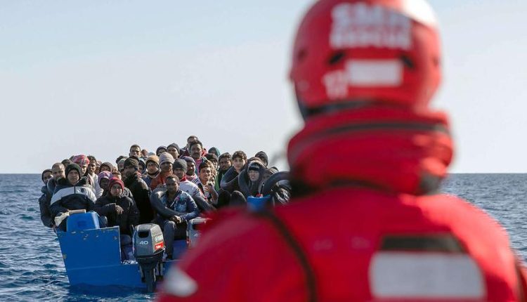 Plus 1.600 migrants arrivent à Lampedusa, Italie en 48H